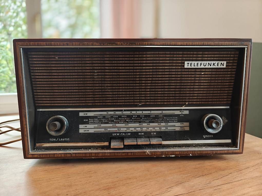 Radios: Vintage Radio Telefunken – Gebraucht aus Rupperswil von lu_0808