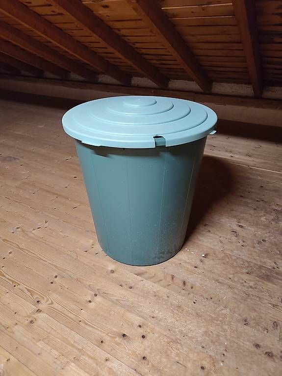 Abbeveratoi e trogoli: Wassertank Regenwassertonne – Usato da Winterthur venduto da PO_TeGe 3