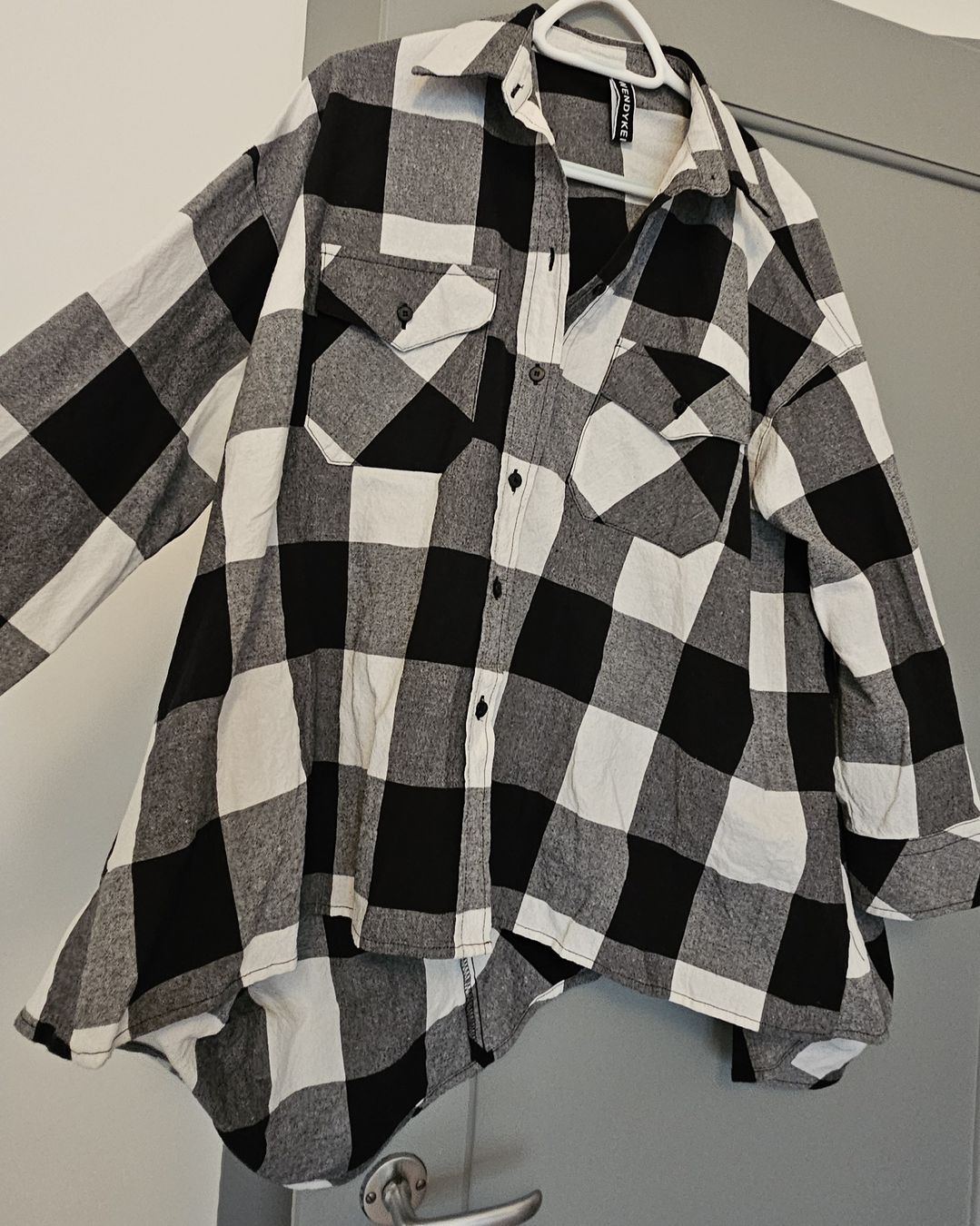 Giacche: Veste /chemise Taille Unique – Nuovo (secondo la descrizione) da Yverdon-les-Bains venduto da van_dq65 2