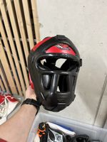 Kampfsport Helm
