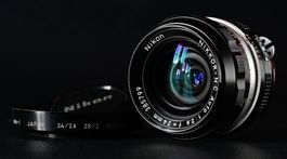 Nikon Nikkor 24mm f2.8