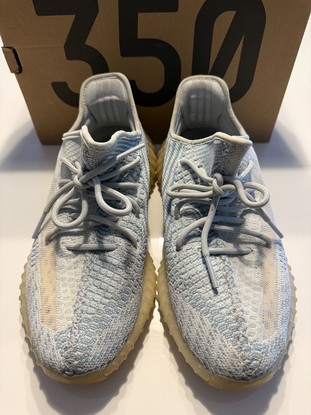 Adidas Scarpe da uomo: YEEZY BOOST 350 V2 – Usato da Bienne venduto da CarlosOliveira 1