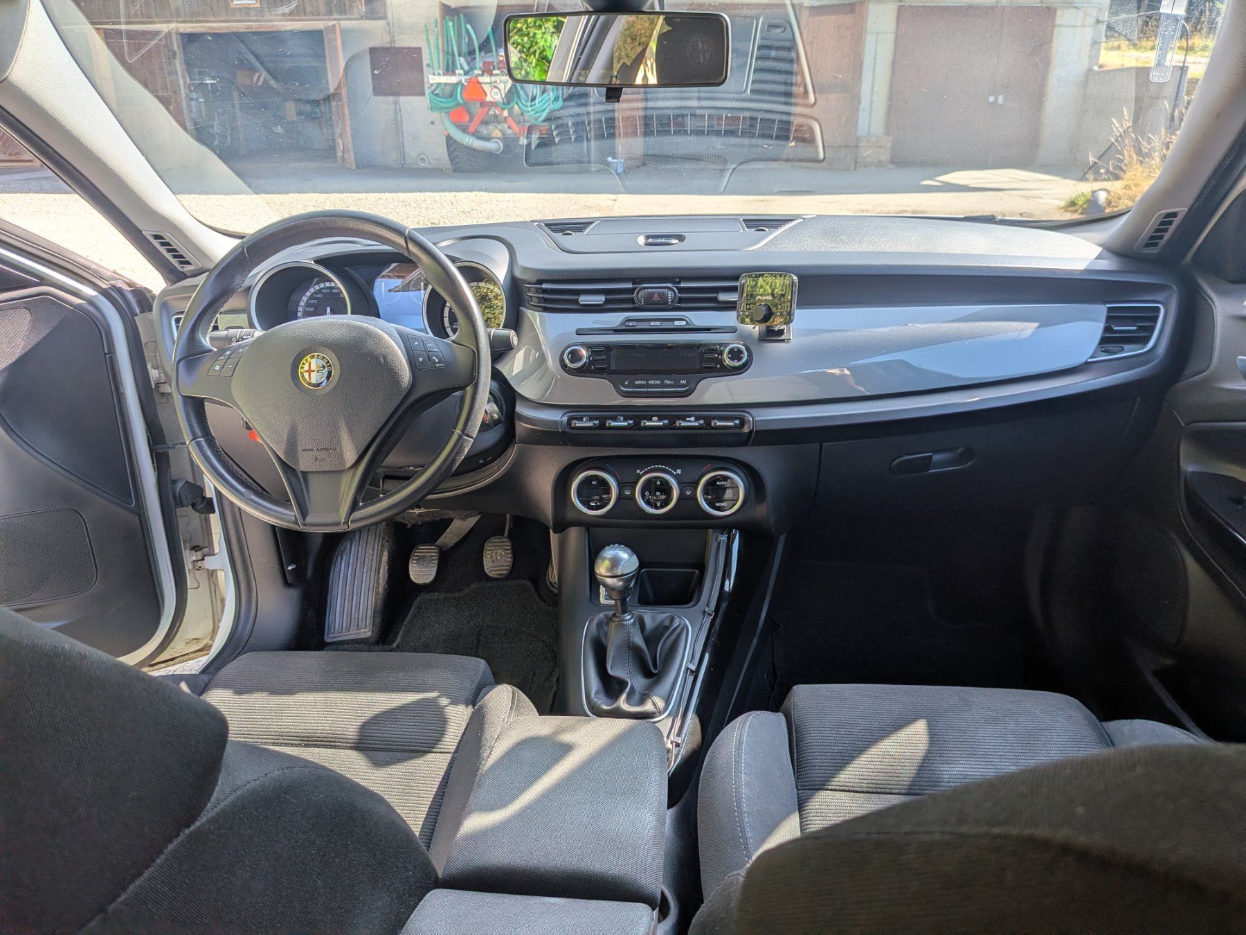 Alfa Romeo Automobili: Alfa Romeo Guilietta – Usato da Langenthal venduto da jufuh 3