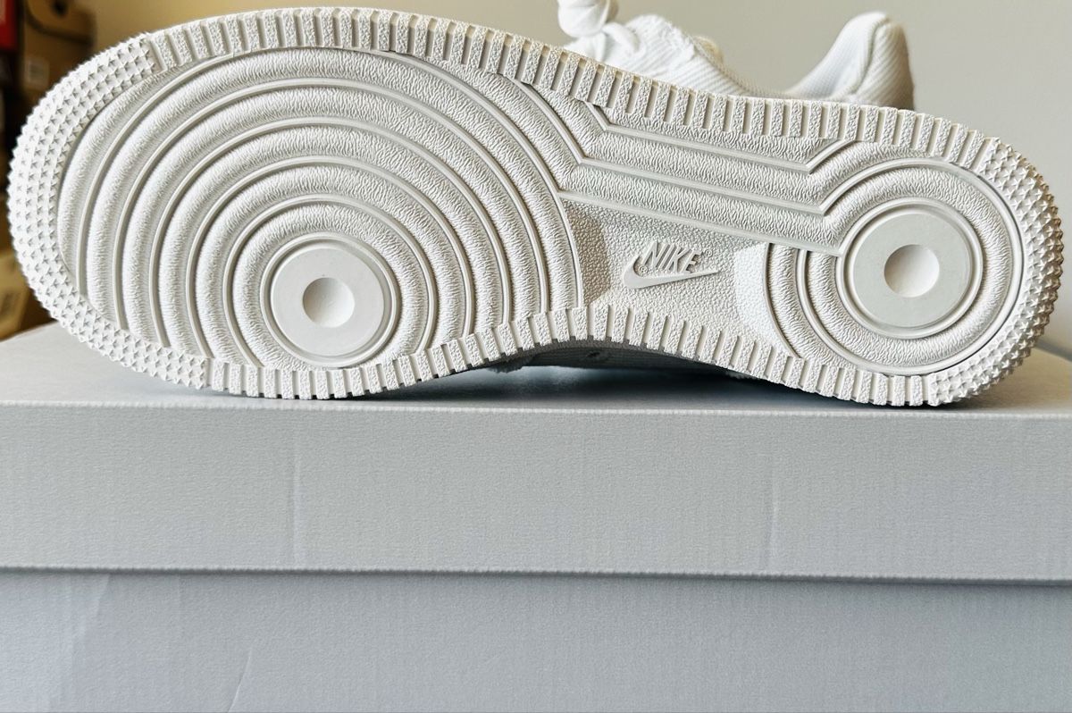 Nike Herrenschuhe: Air force 1 triple White – Neu und originalverpackt aus Biel/Bienne von Akwawini 3