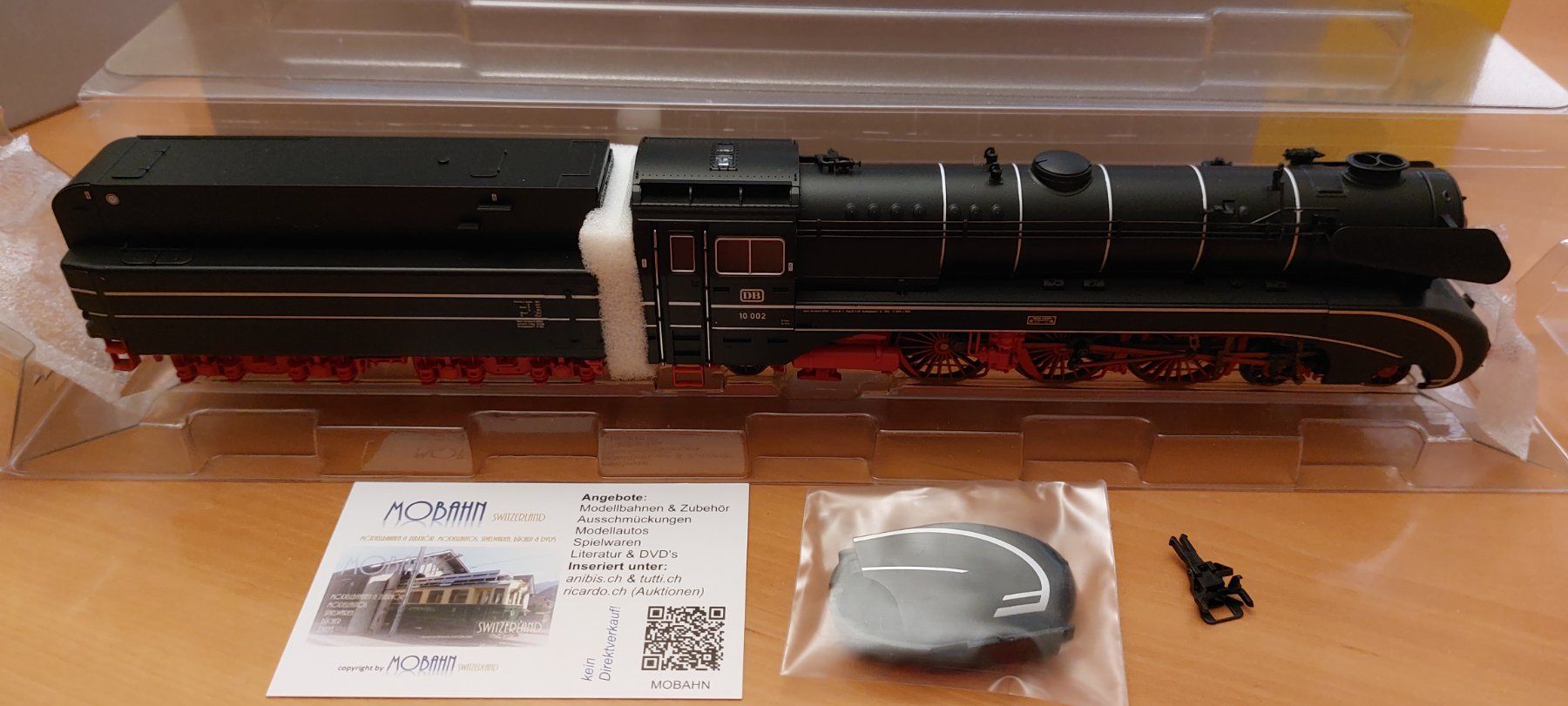 Trix Modelleisenbahnen: TRIX 22125 - Dampflok BR 10 Öl Pacific "schwarzer Schwan" DB – Neu und originalverpackt aus Rotkreuz von MOBAHN-1zu87 1