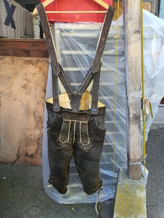praktisch neue Lederhosen