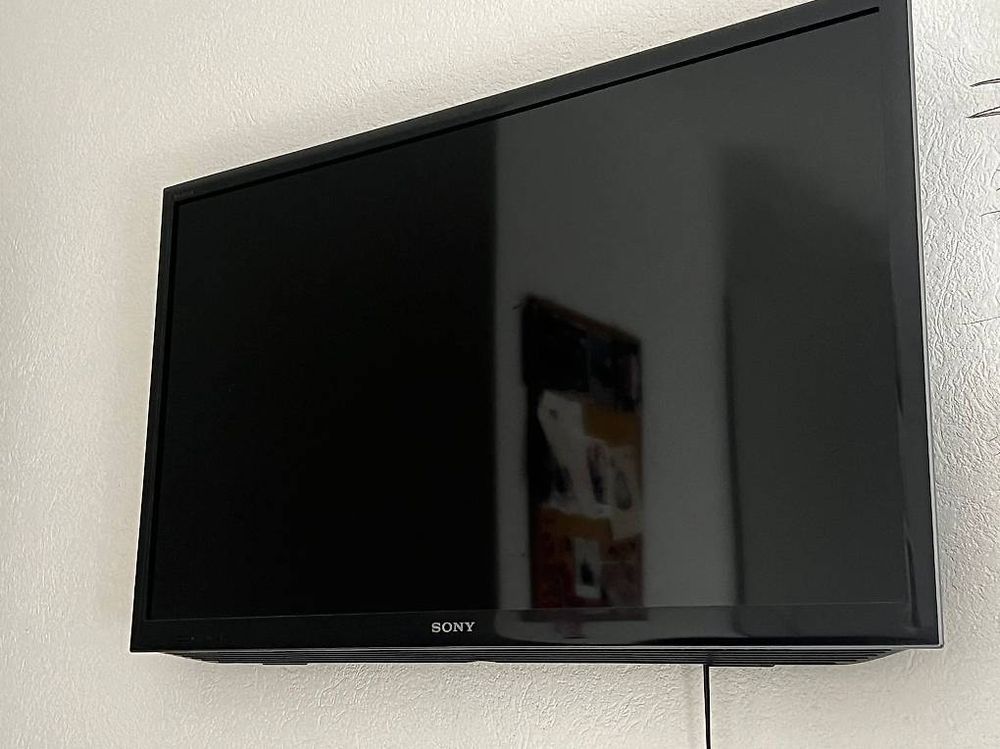 Sony Bravia KDL40EX655 inkl. Wandhalterung Kaufen auf Ricardo