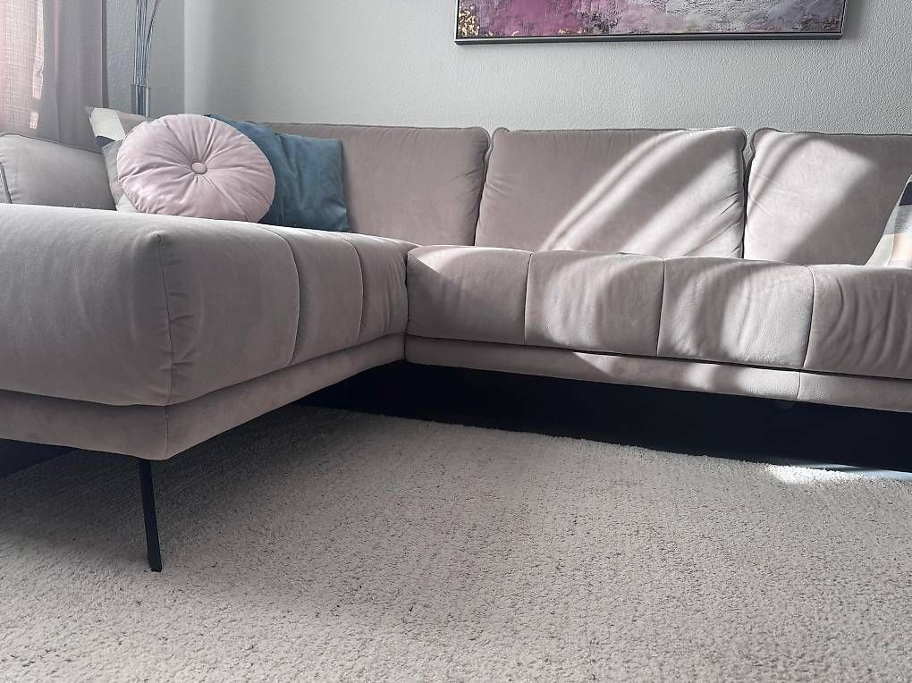 Sofas: COUCH ZUSTAND SEHR GUT – D'occasion à Riehen par ema_t6fw 1