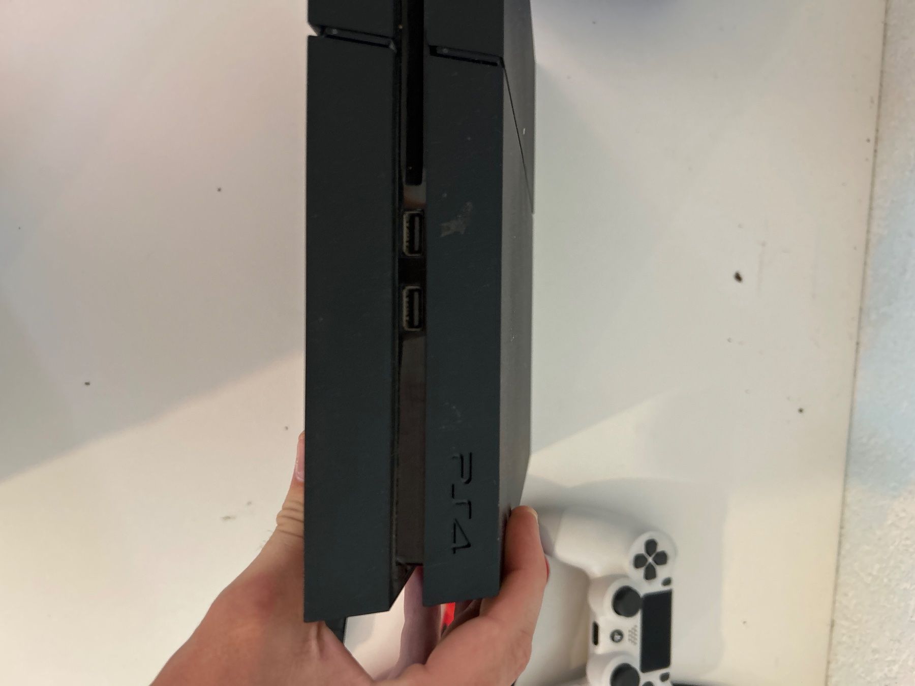 Sony Console: PS4 Original 500 GB mit 2 Controllern + 7 Spiel – Usato da Luterbach venduto da lev_gbq9 2