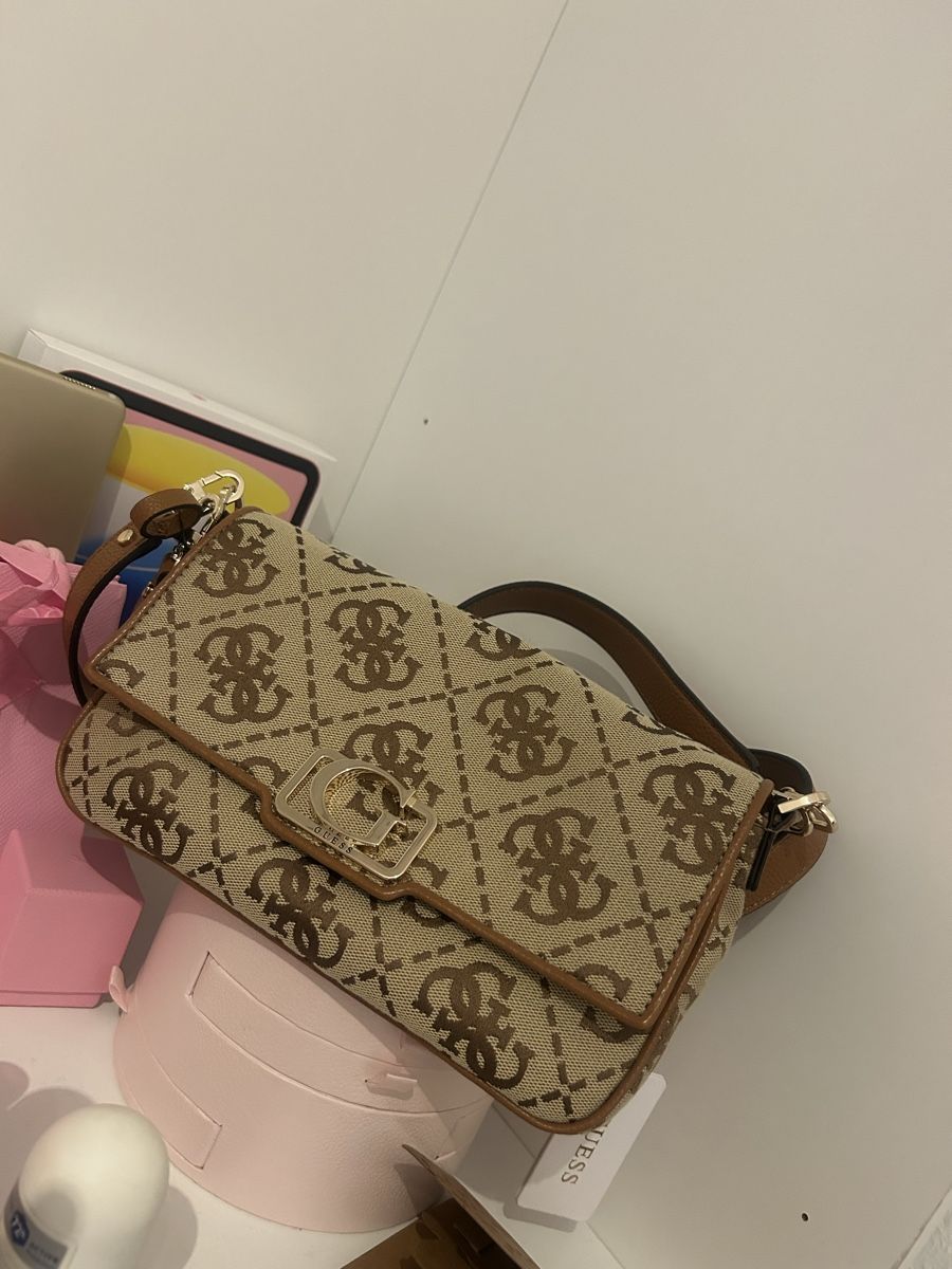 Guess Borse da donna: Borsa Guess – Nuovo e nell'imballaggio originale da Arzo venduto da mar_6rdb 9
