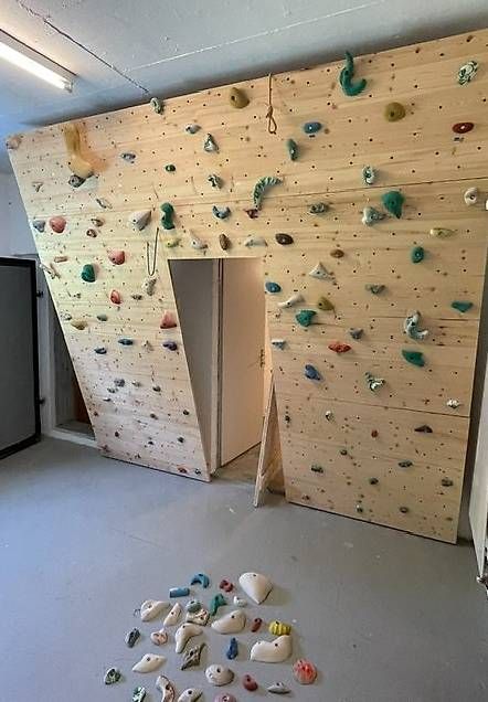 Kletterwände & Klettergriffe: Boulderwand mit 150 Klettergriffe – Gebraucht aus Heerbrugg von pipprock 4