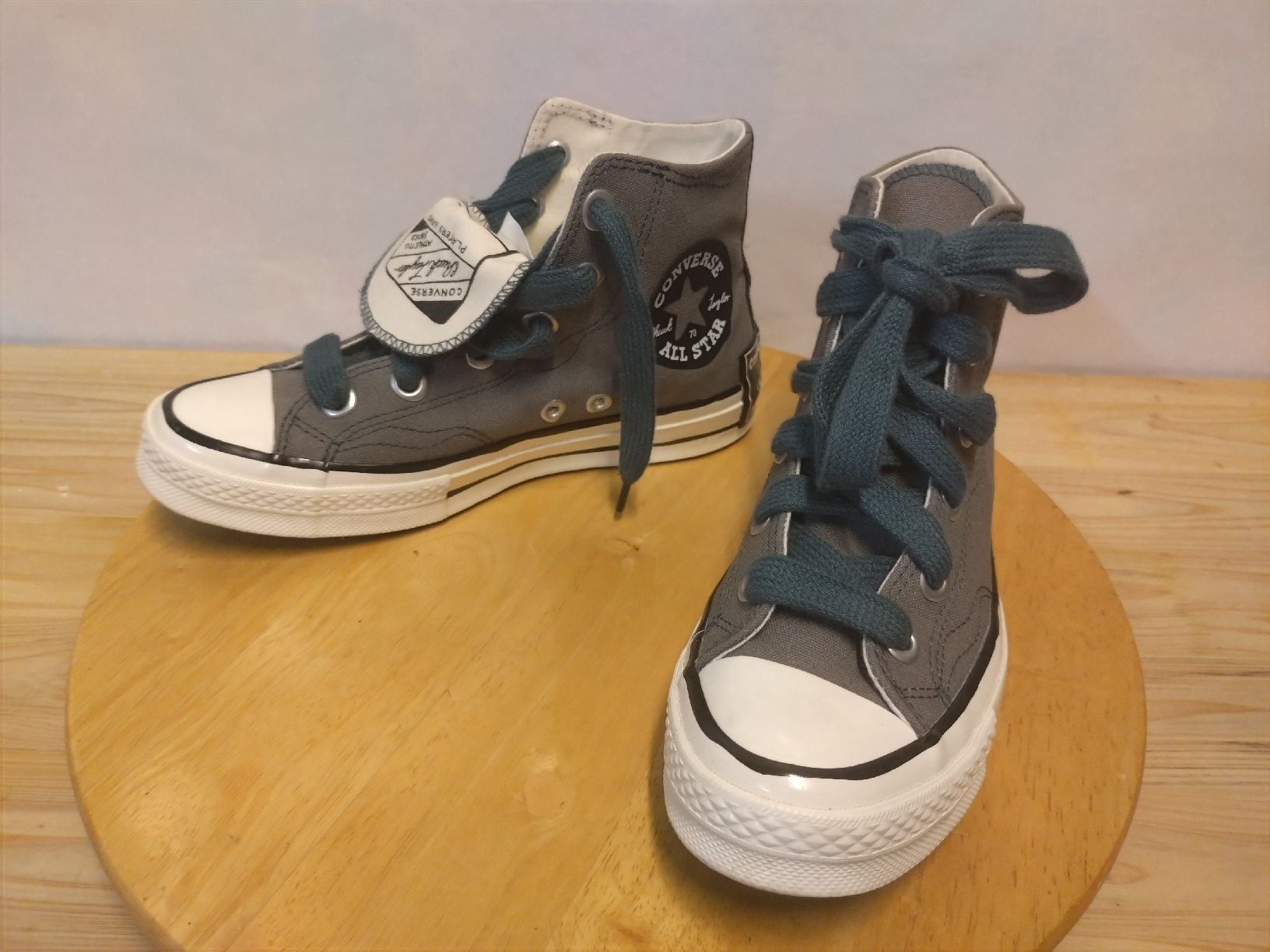Converse Scarpe da uomo: Baskets Converse Chuck 70 gris taille 39 TBE+ – Usato da Farvagny-le-Grand venduto da LaCaverne