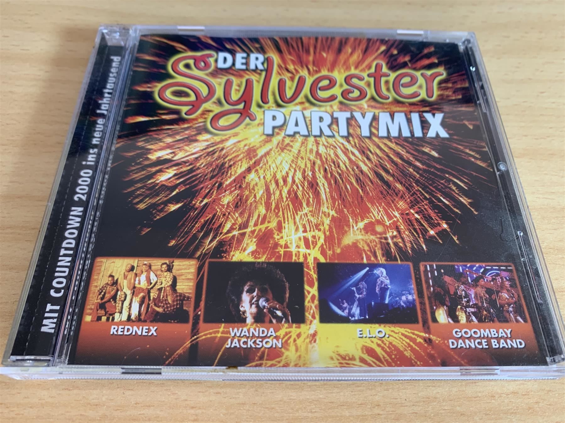 CD: Der Sylvester Partymix – Usato da Rikon im Tösstal venduto da Alpenmutz