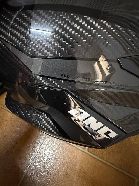 Caschi & visiere: Casco One Industries X-197 – Usato da Breno venduto da tol_bt2y 3