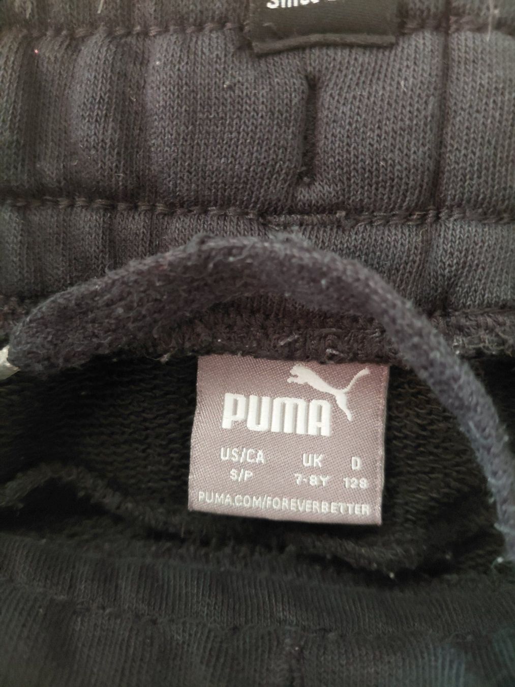 Puma Pantalons: PUMA Trainingshose Jogginghose Gr. 128 – D'occasion à Turgi par aprilhexxe 1