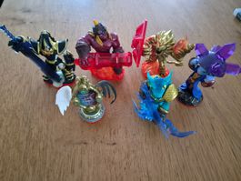 Lot de 20 figurines Skylanders de la série trap team