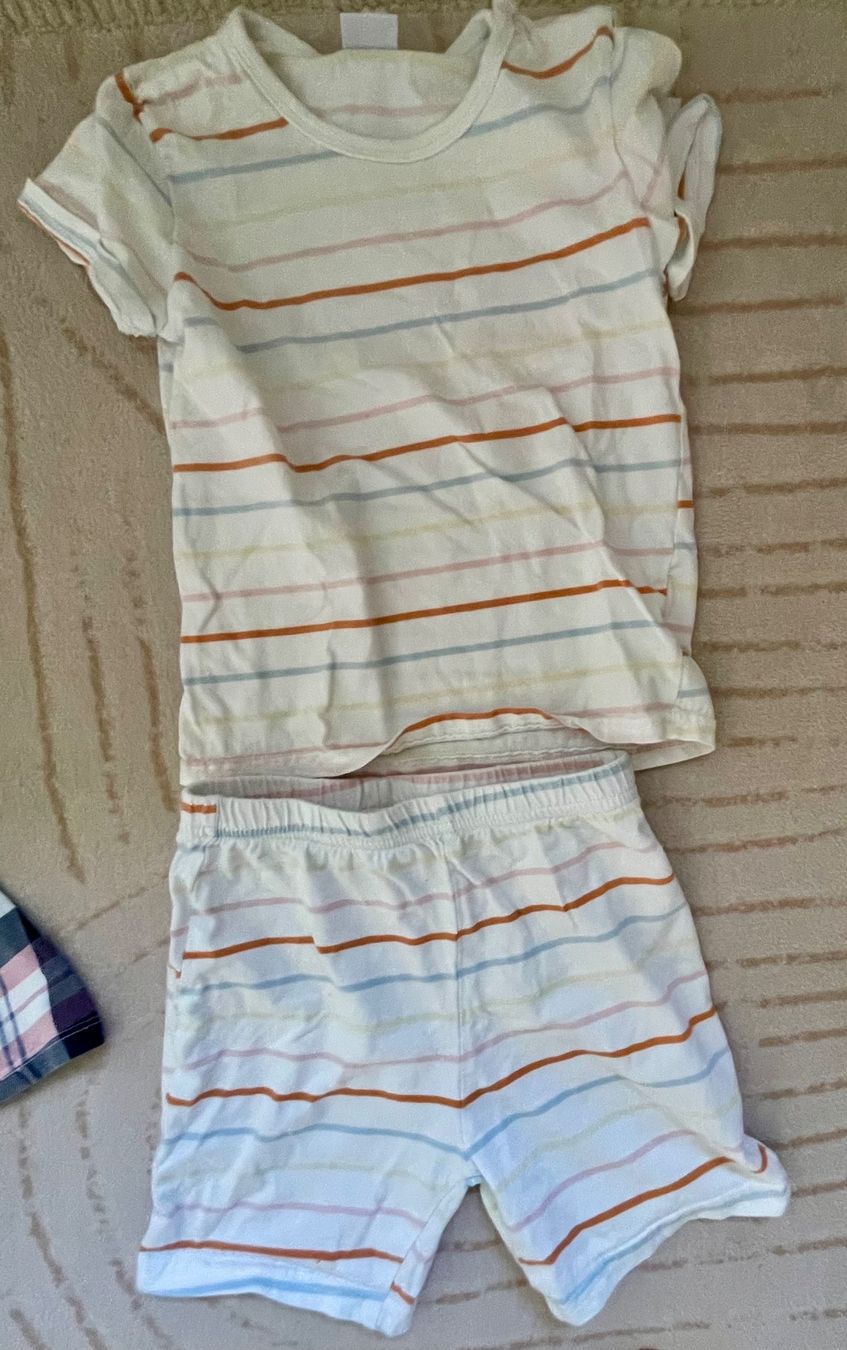 Migros Pigiama & Simili: Gut erhaltenes Sommer-Pyjama-Set, Gr. 98 – Usato da Biel/Bienne venduto da linette78