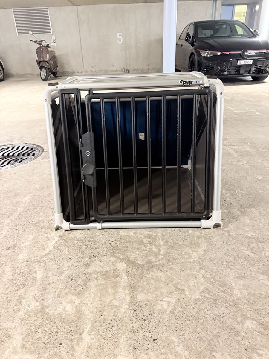 4pets Käfige, Transport & Sicherheit: Hundebox – Gebraucht aus Basel von Caveli 5