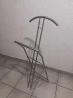 Valet de chambre pliable en métal chromé, pliable