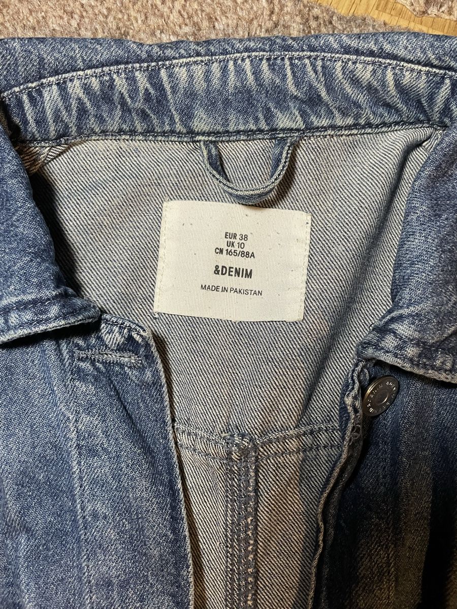 Jacken: Veste en jean – Gebraucht aus St-Légier-Chiésaz von Athenae 2