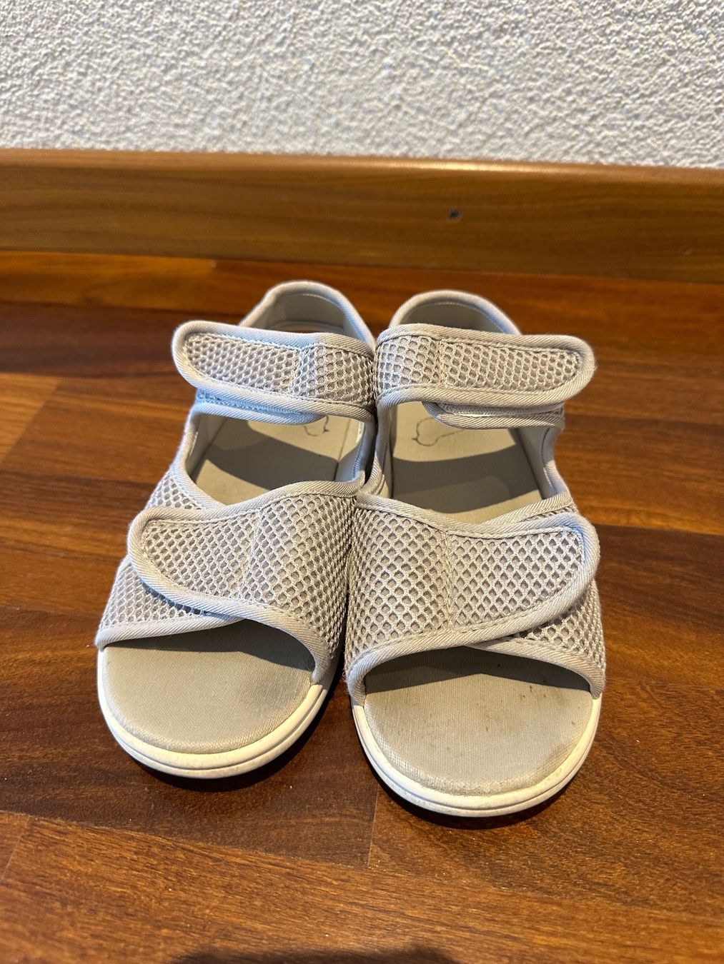 Scarpe per ragazze: Sandalen Gr. 30 – Usato da Glattpark(Opfikon) venduto da Glatt19