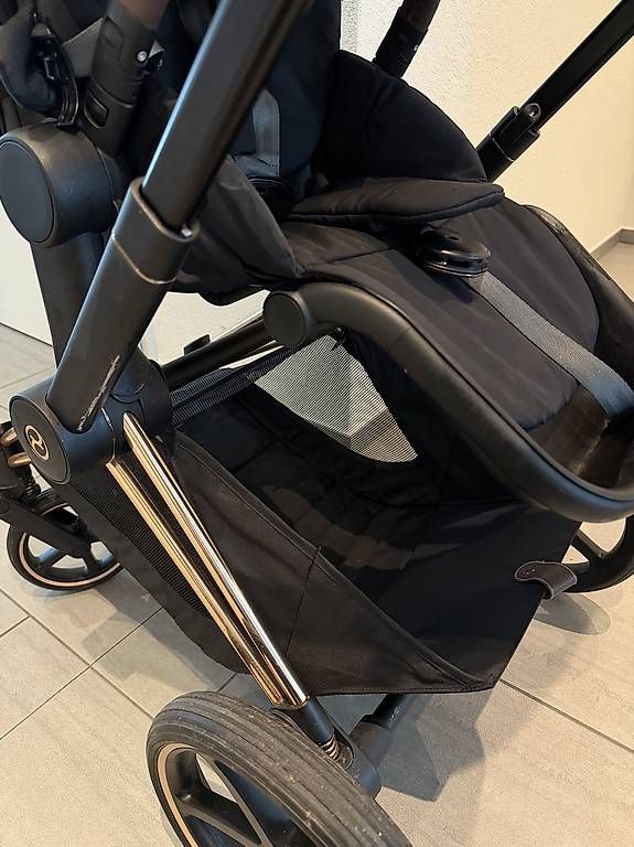 Cybex Poussette: Cybex Priam Modell 2023 – D'occasion à Neerach par ahl_7fhn 4