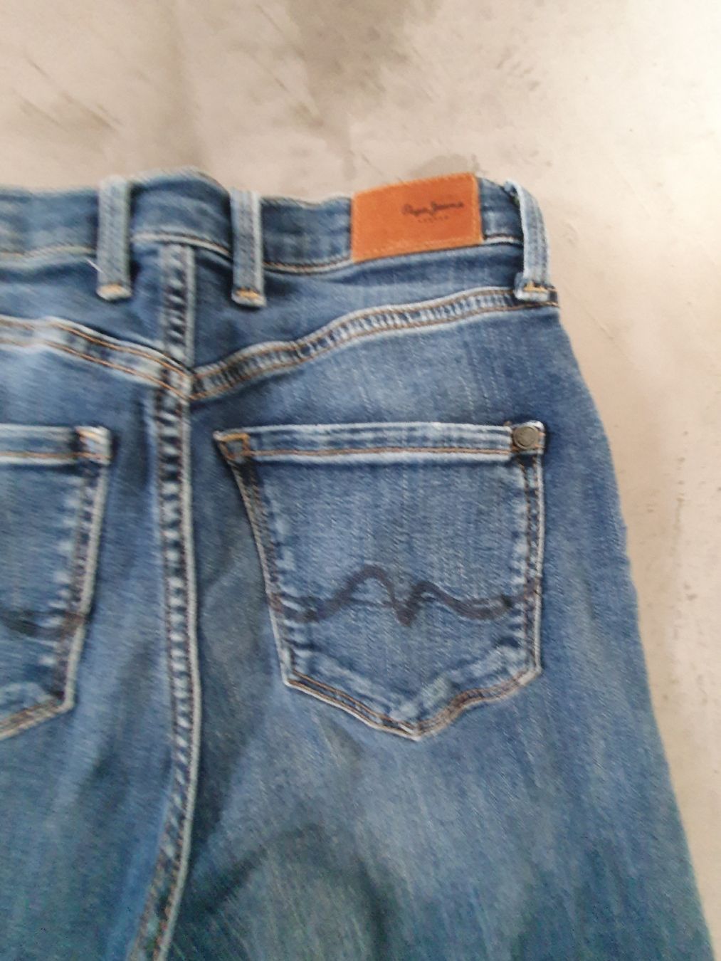 Pepe Jeans Jeans: Pepe Jeans Victoria, Gr. 25/32 – Usato da Steinach venduto da Xamax18 2