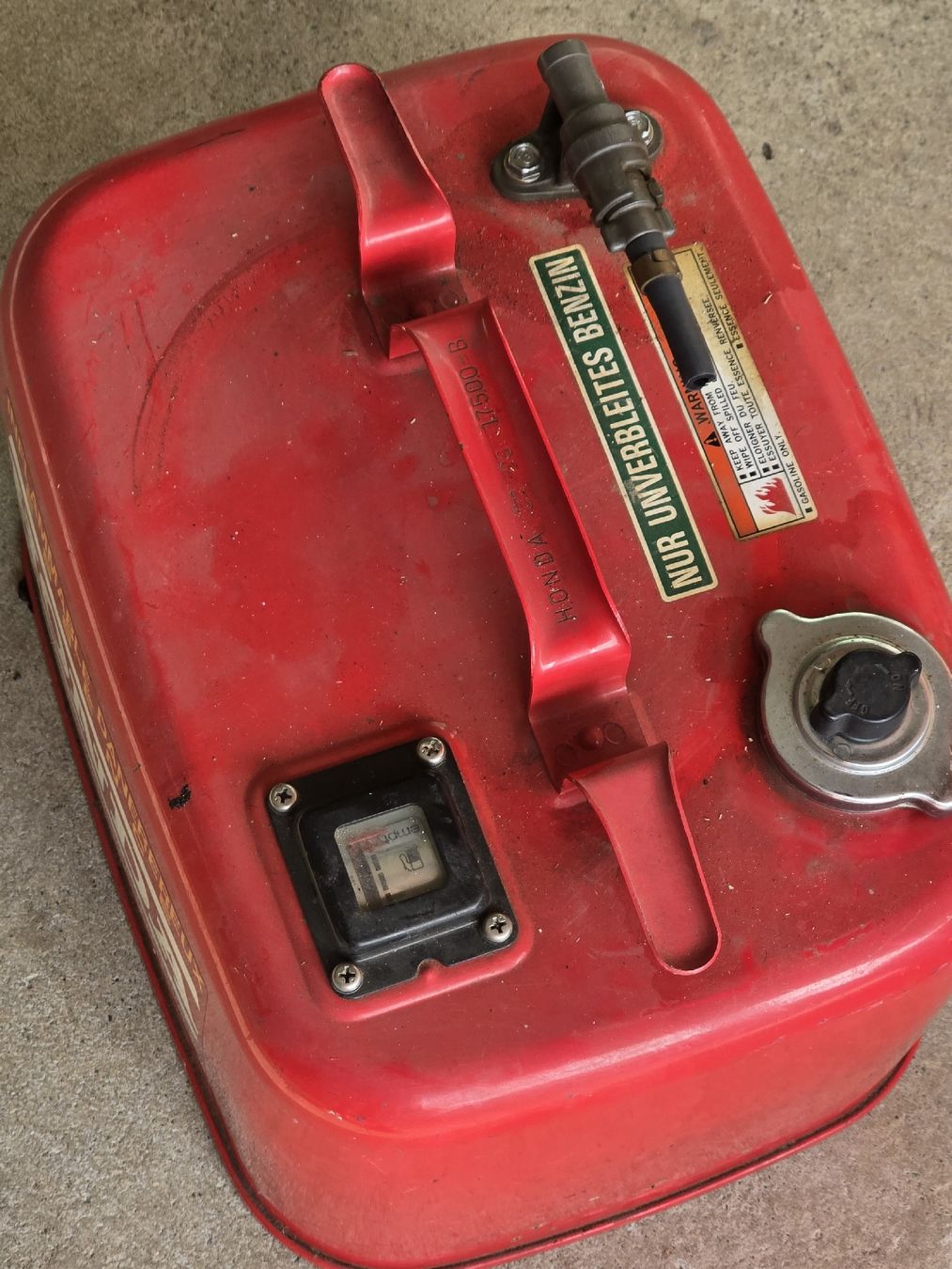 Honda Sonstiges Fahrzeugzubehör: Benzin Tank (Honda) Boot – Gebraucht aus Wallbach von Manueljerome 1