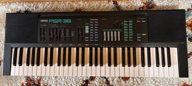 Yamaha Strumenti musicali: Clavier arrangeur YAMAHA PSR-36 – Usato da Bonvillars venduto da Vanille12