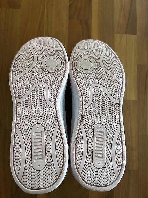 Puma Scarpe da donna: Puma Sneaker 38 – Usato da Ruswil venduto da Filou44 3