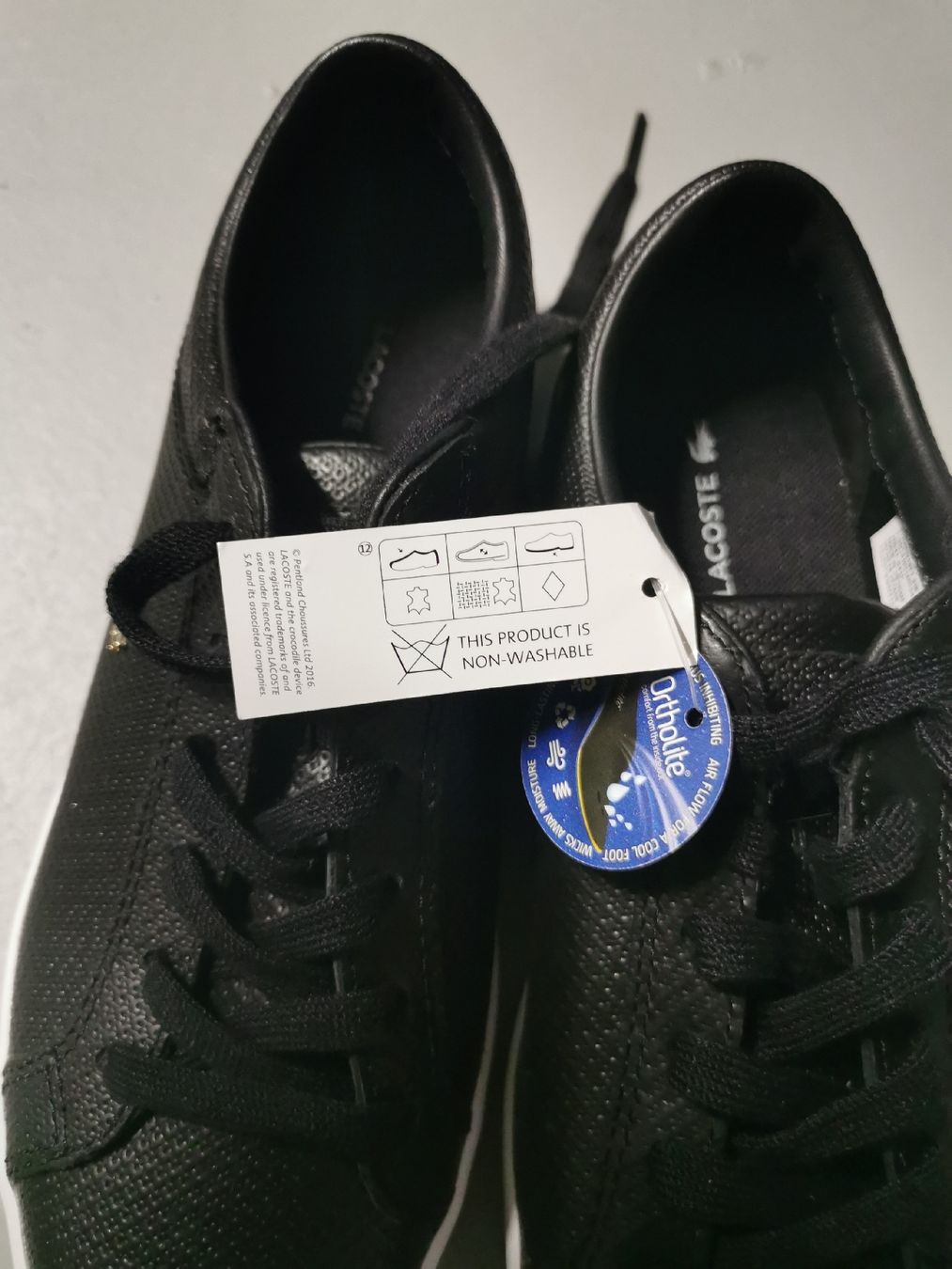 Lacoste Chaussures femmes: Lacoste Schuhe neu 37 – Neuf avec emballage d'origine à Mühlethurnen par GaspAnita 2