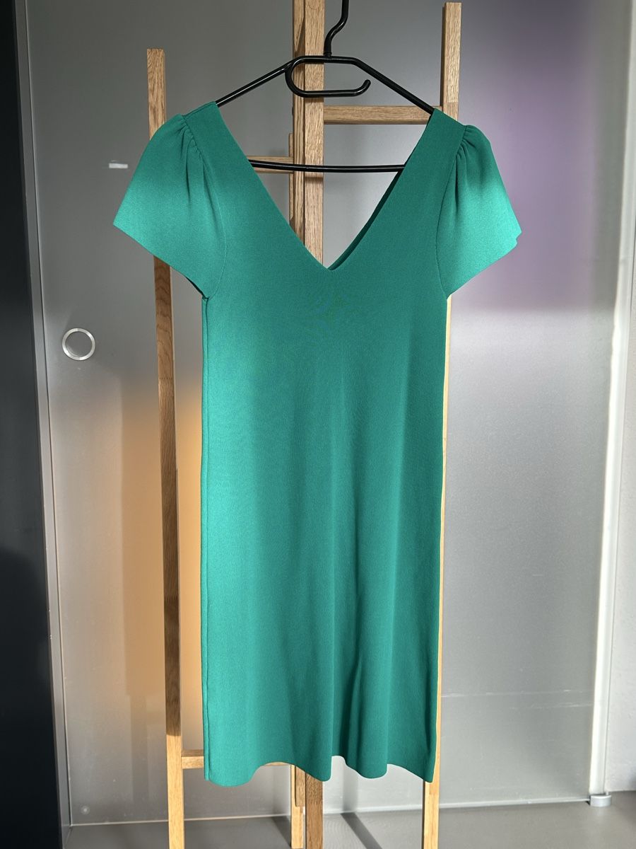 Kleider: Grünes Kleid – Gebraucht aus Gipf-Oberfrick von Gabor5