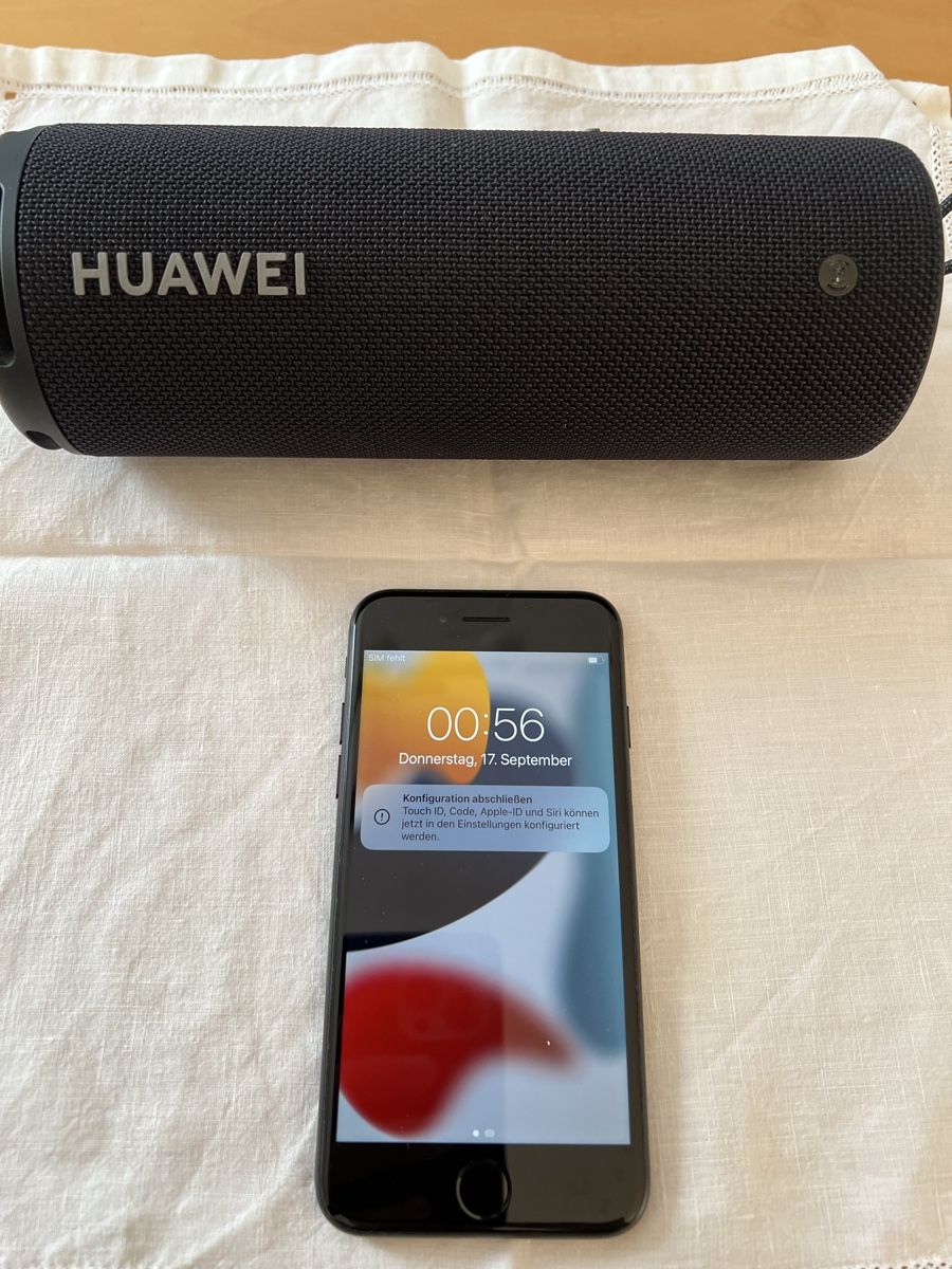 Apple Telefoni cellulari / Smartphones: Set Iphone 7 ,32Gb plus Huawei BT Speaker – Usato da Biel/Bienne venduto da Mauler03