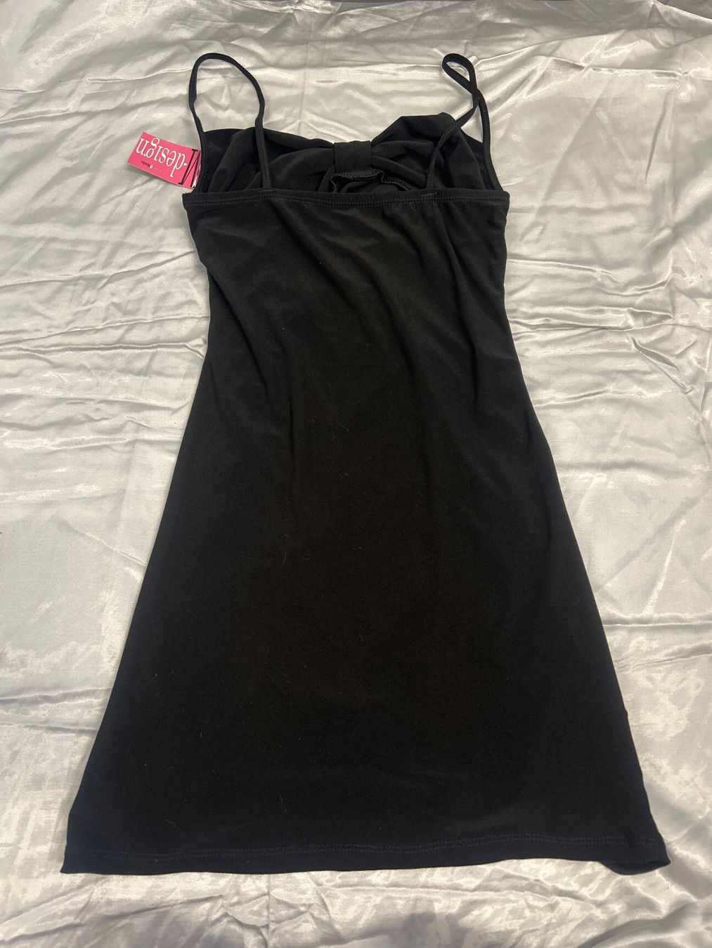 Robes: Minikleid schwarz Stretch Gr S NEU Gratis Versand – Neuf avec emballage d'origine à Regensdorf par Spyke55 2