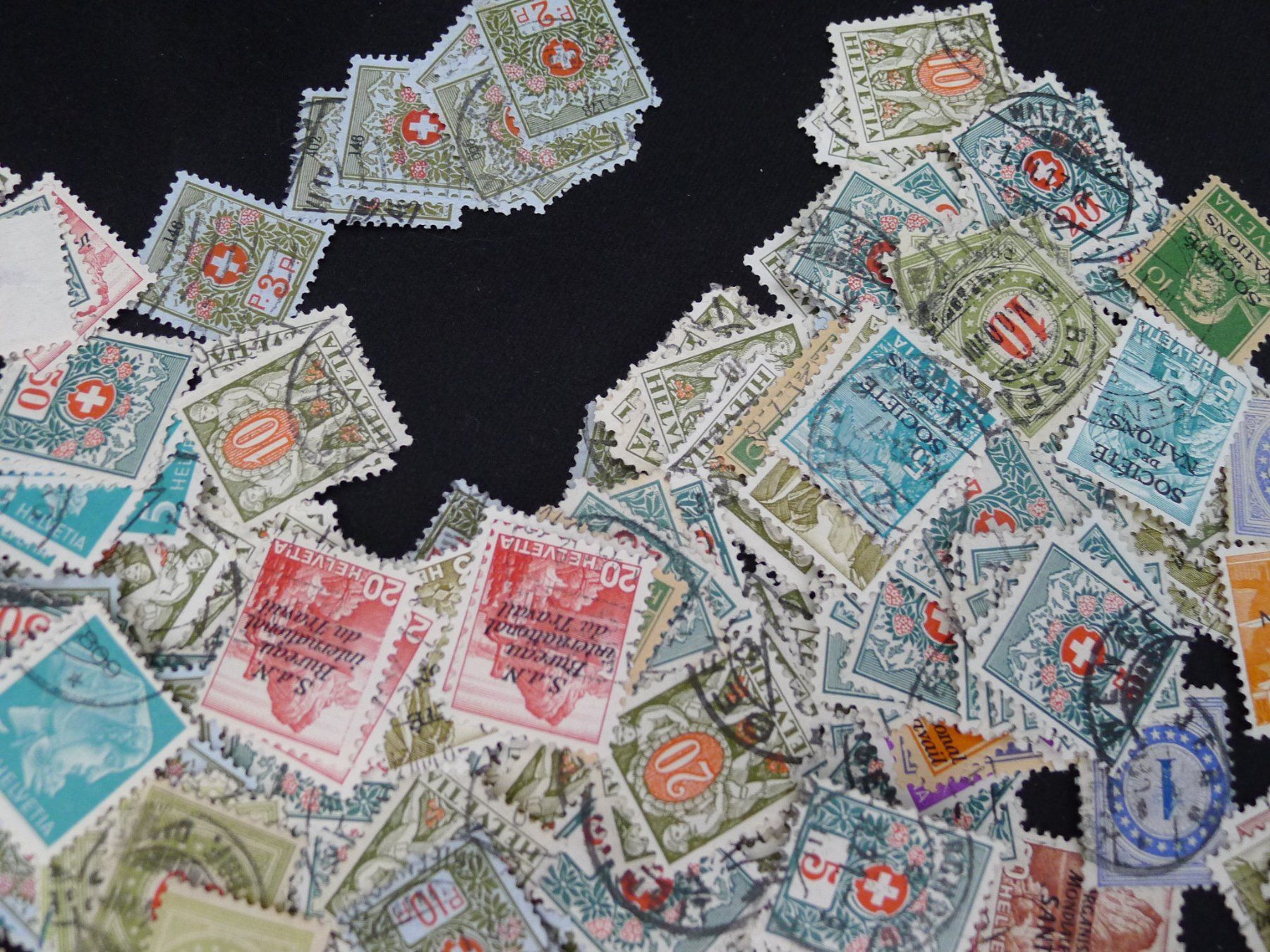 Tutti i francobolli: grosse Sammlung Porto Briefmarken – Usato da Dagmersellen venduto da q1w2e3r4 6