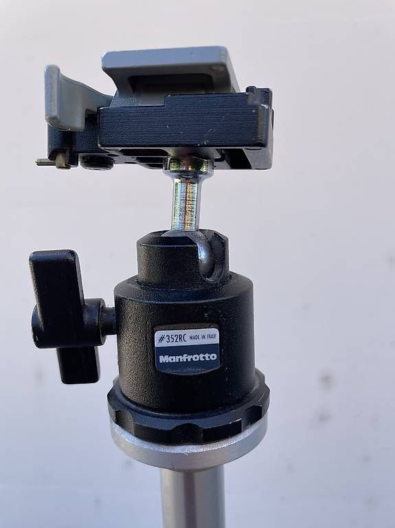 Manfrotto Trépieds & Accessoires: Fotostativ – D'occasion à Visp par hp.kernen 3