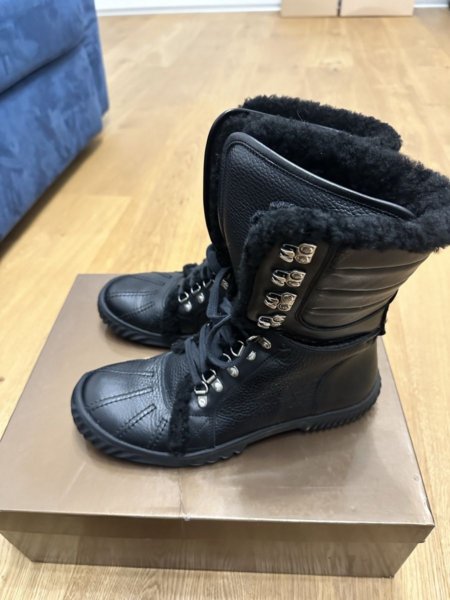 Chaussures femmes: Gucci Schuhe 39,5 – D'occasion à Biberist par Milla87 1