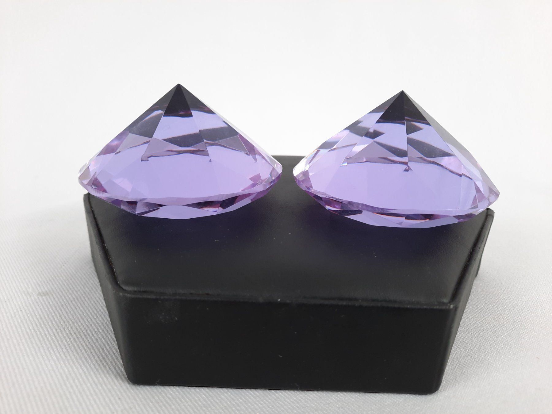 Bicchieri: 3 Glaskristalle violett – Usato da Beinwil am See venduto da Restwert_Beinwil 4