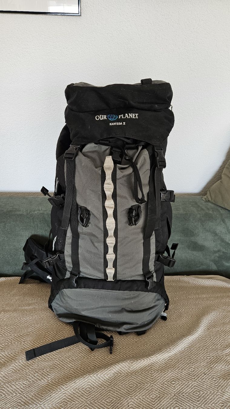 Zaini: Our Planet Kantega 2 Rucksack – Usato da Thun venduto da danbr