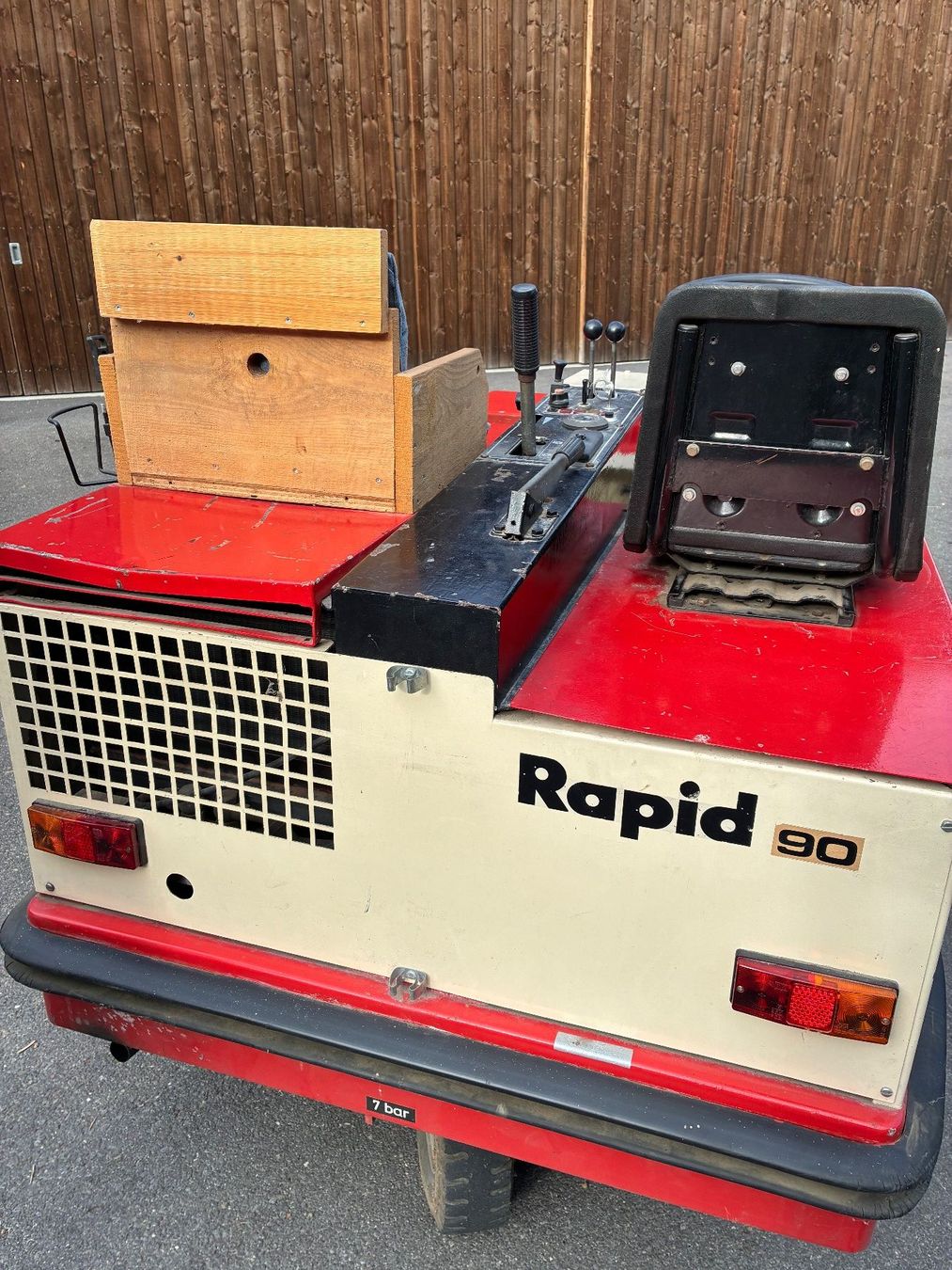Rapid Tutte le macchine: Kehrmaschine Rapid Dulevo – Usato da Hünenberg See venduto da BoAr 2