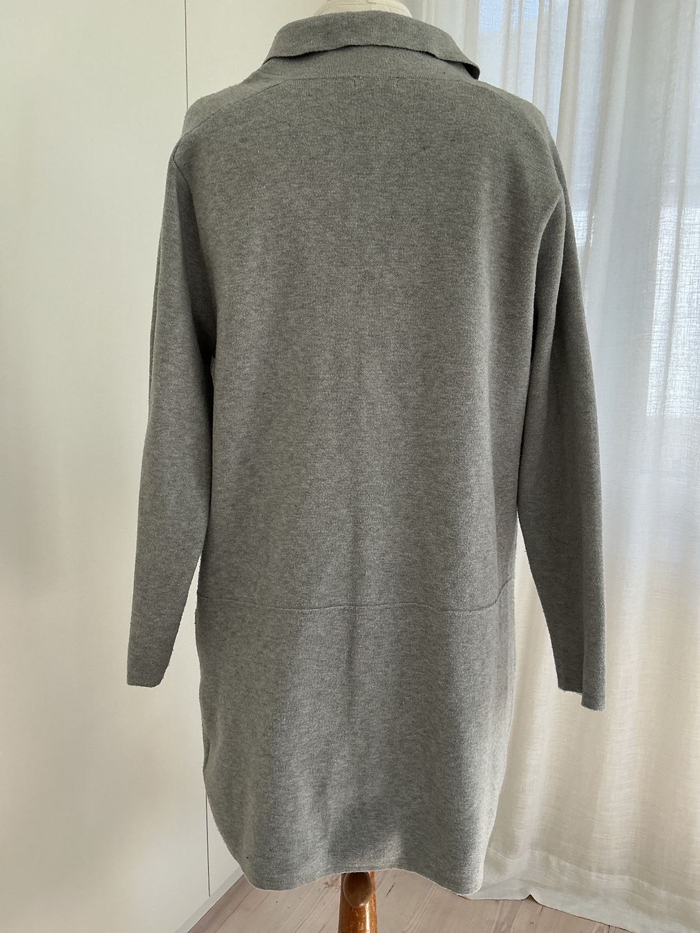 Vestes: Strickjacke – D'occasion à Triesen par boston7 1