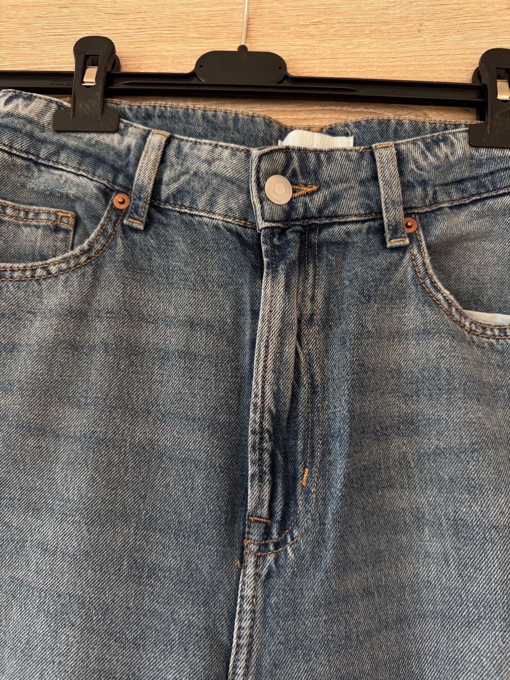H&M Jeans: Jeans trendy – Gebraucht aus Montreux von Iza_81199 2