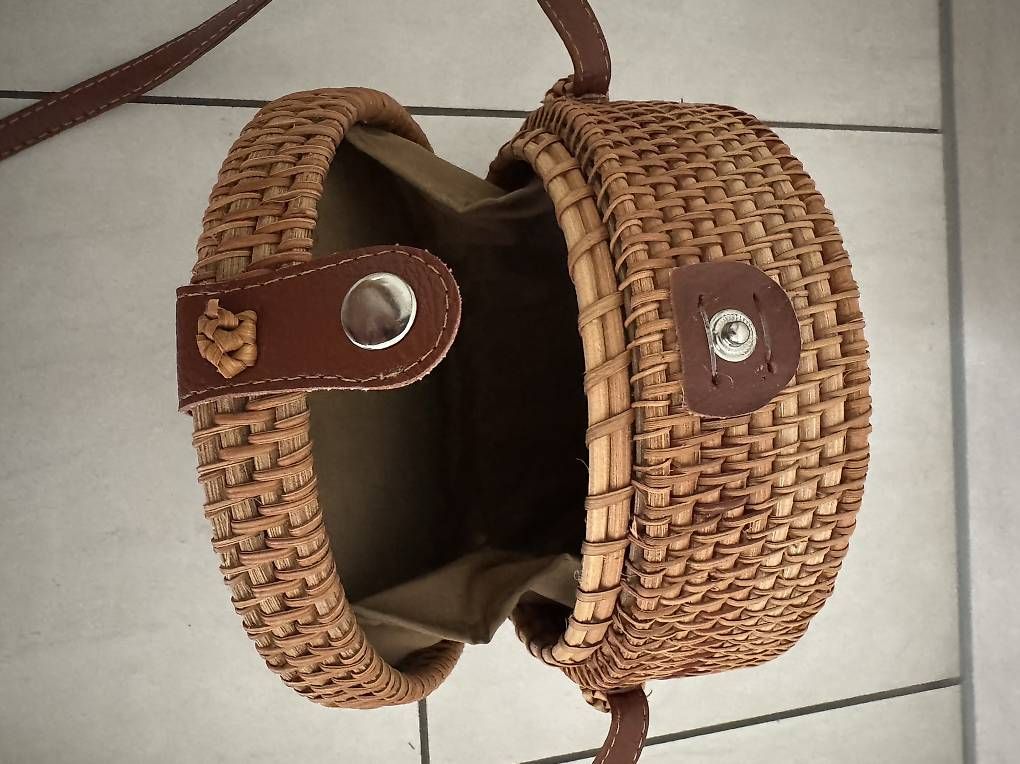 Borse da donna: Kleine Strandtasche  – Usato da Steffisburg venduto da Shiraay 1