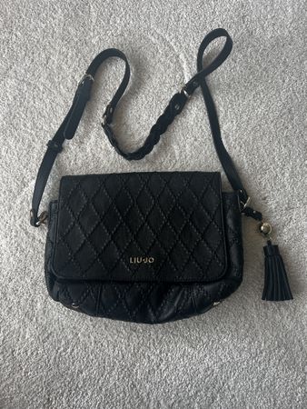 Schwarze Liu Jo Tasche mit Quasten - Top Zustand!
