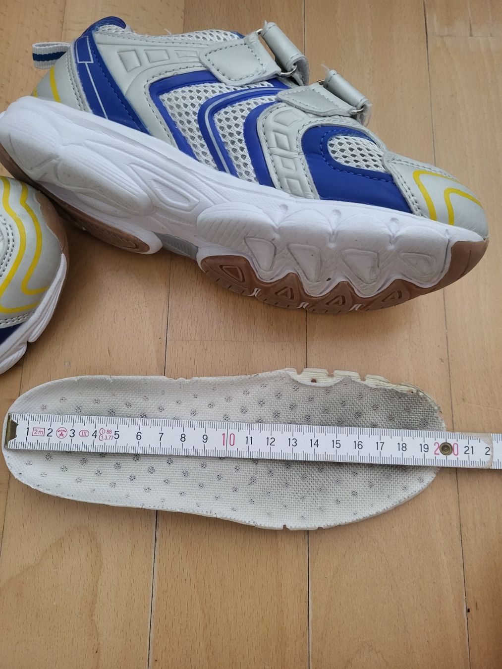 Scarpe per ragazzi: Turnschuhe gr. 31 – Usato da Boswil venduto da i12i 7