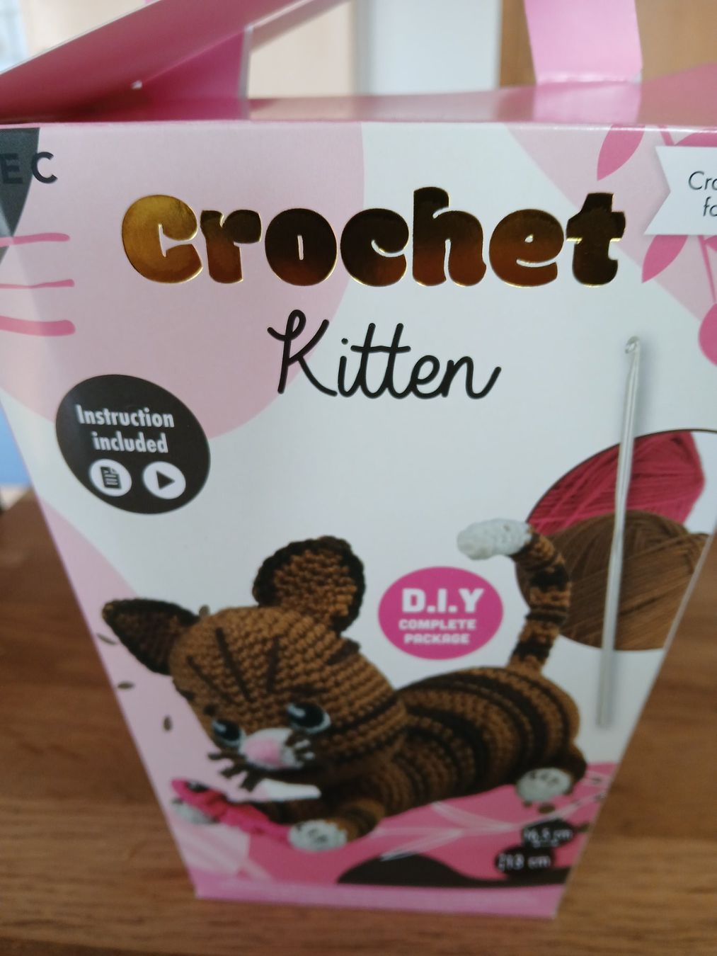 Libri: Kit Crochet Chaton DIY Neuf CHAT – Nuovo e nell'imballaggio originale da Allens venduto da MADE.IN.ROCK.N.ROLL 1