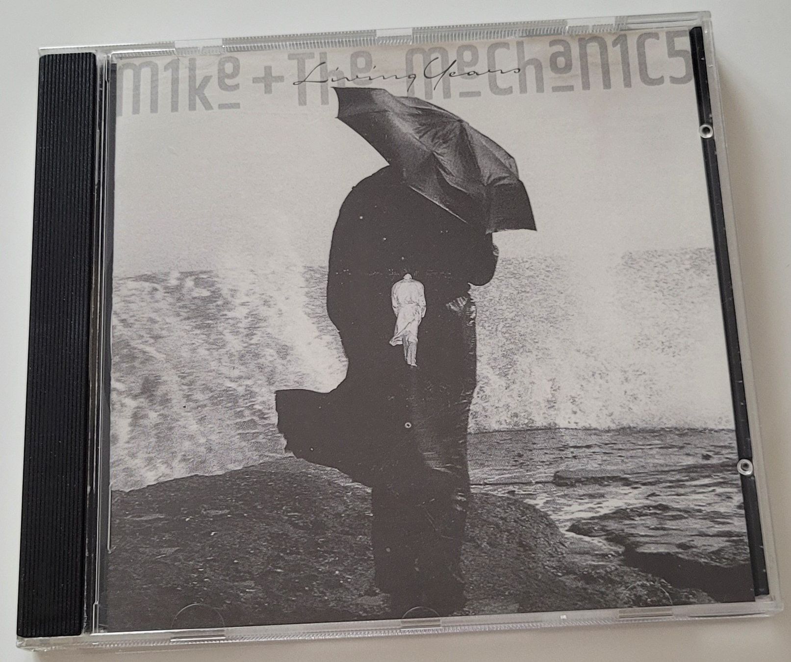 CD: Mike + The Mechanics - Living years - CD – Usato da Zürich venduto da fourpaws