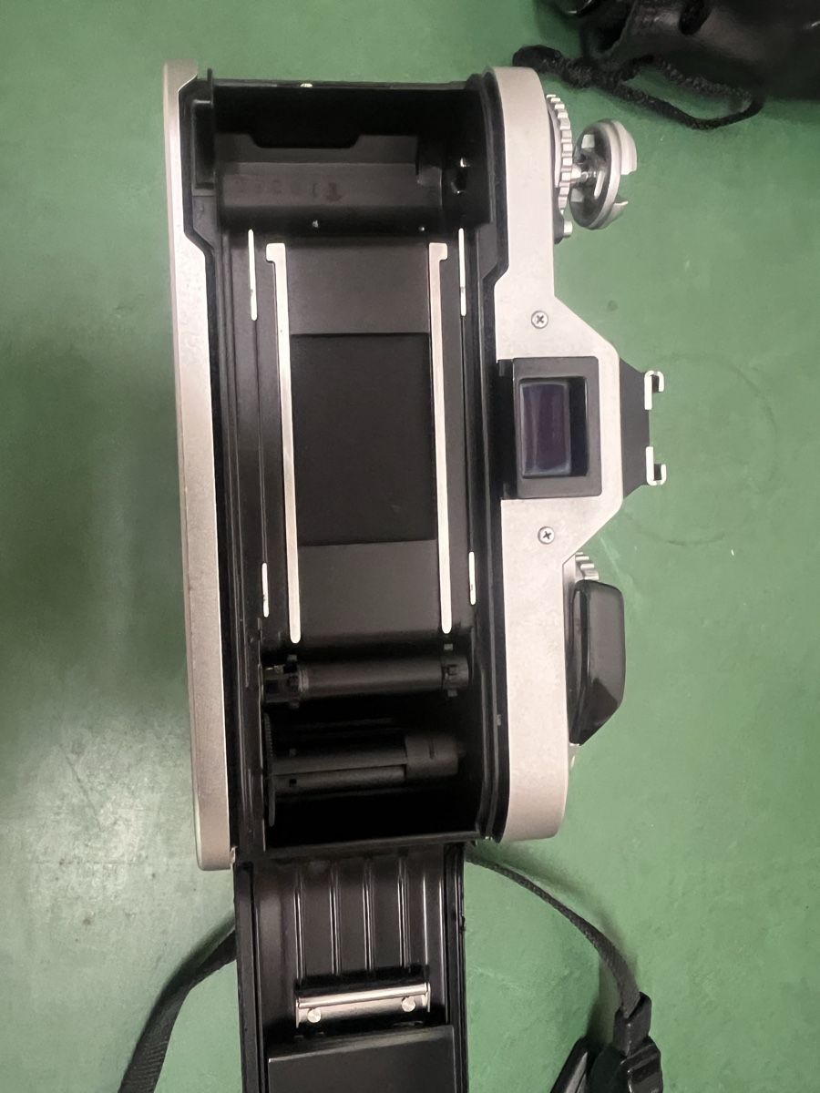 Canon Kamera: Canon AV 1 – Gebraucht aus Zürich von jao_2bx7 3