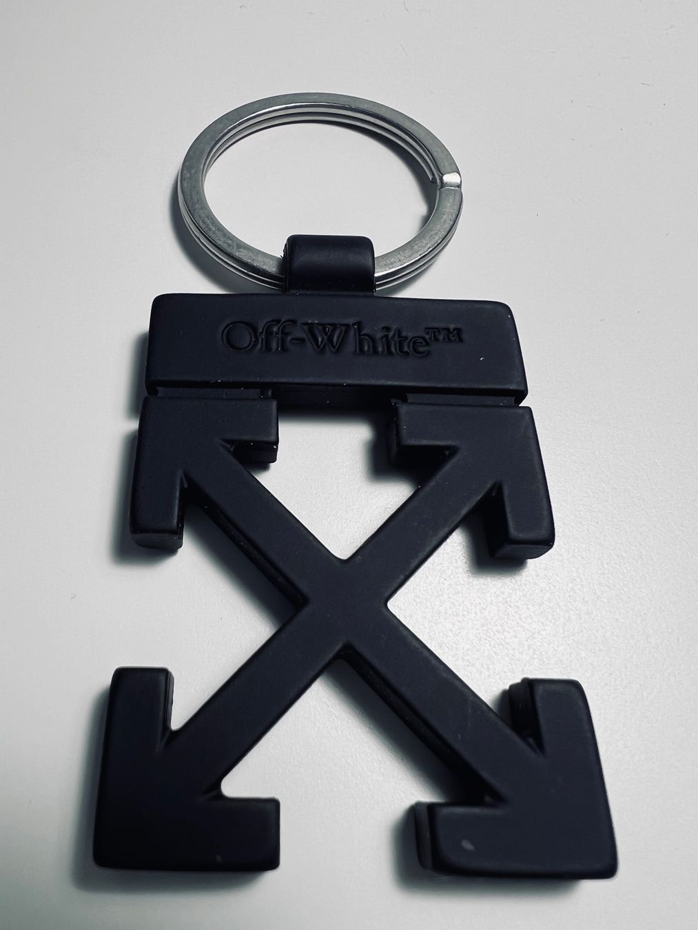 Porte-clés: OFF-WHITE keychain – D'occasion à Lausanne par ipanema23