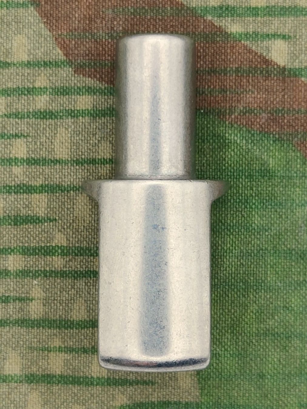 Schweizer Armee Stichwaffen: Knauf zu Bajonett Ord. 1957 – Gebraucht aus Bauma von SwissMilitaria 2